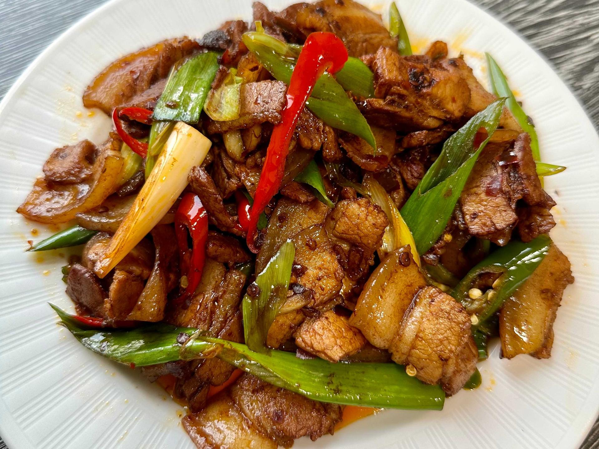 Twice Cooked Pork (Huí Guō Ròu)